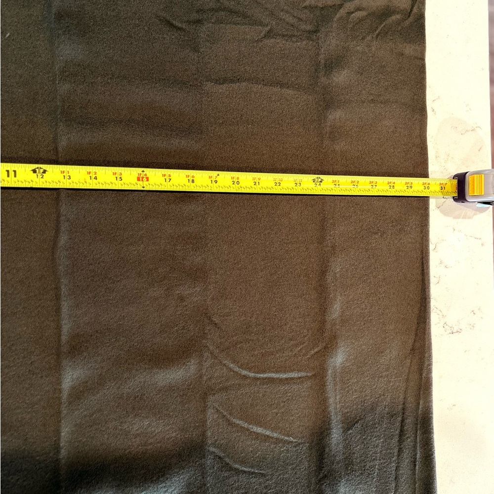 Dark Gray Soft Throw Blanket - Soft Cozy Home Blanket NWOT - Picture 7 of 7